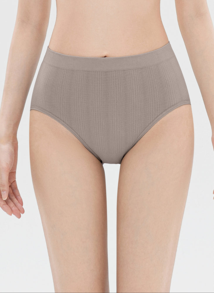 Soft Seamfree Jacquard Maxi Panty
