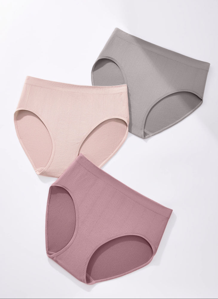 Soft Seamfree Jacquard Maxi Panty