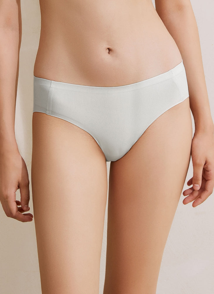 Airy Smooth Seamless Mini Panty