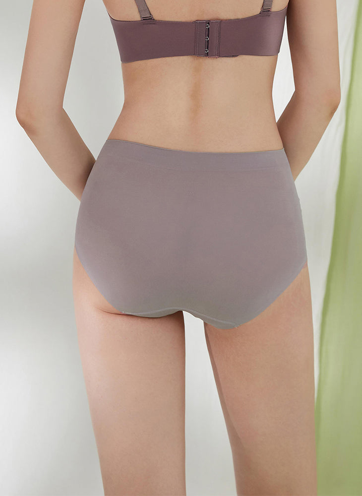 Ultra Smooth Basic Maxi Panty
