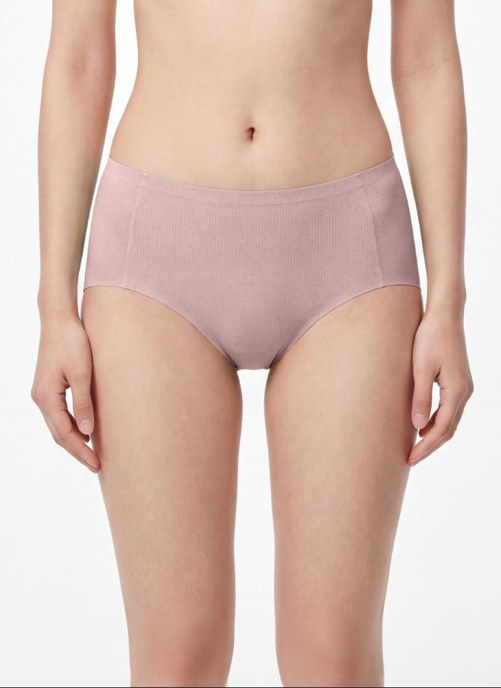 Airy Smooth Seamless Midi Panty