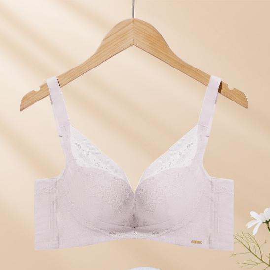 Petal Embrace Wireless Push Up Demi Bra