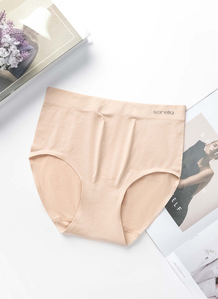 Ultra Smooth Basic Maxi Panty